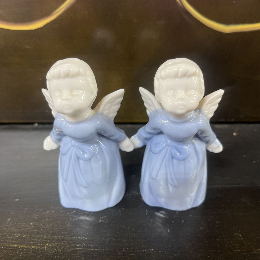 LEFTON KISSING ANGELS (2)