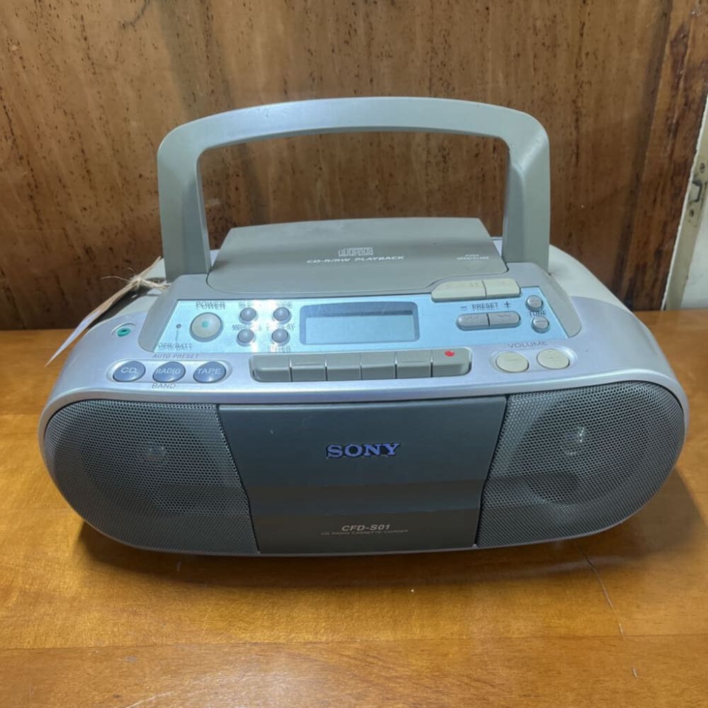 SONY CD/RADIO/CASSETTE CFD-S01, AM/FM MEGABASS