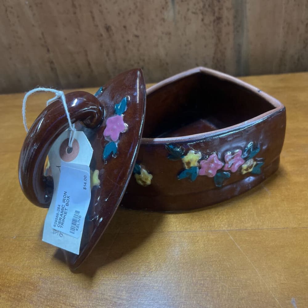 CERAMIC IRON TRINKET BOX