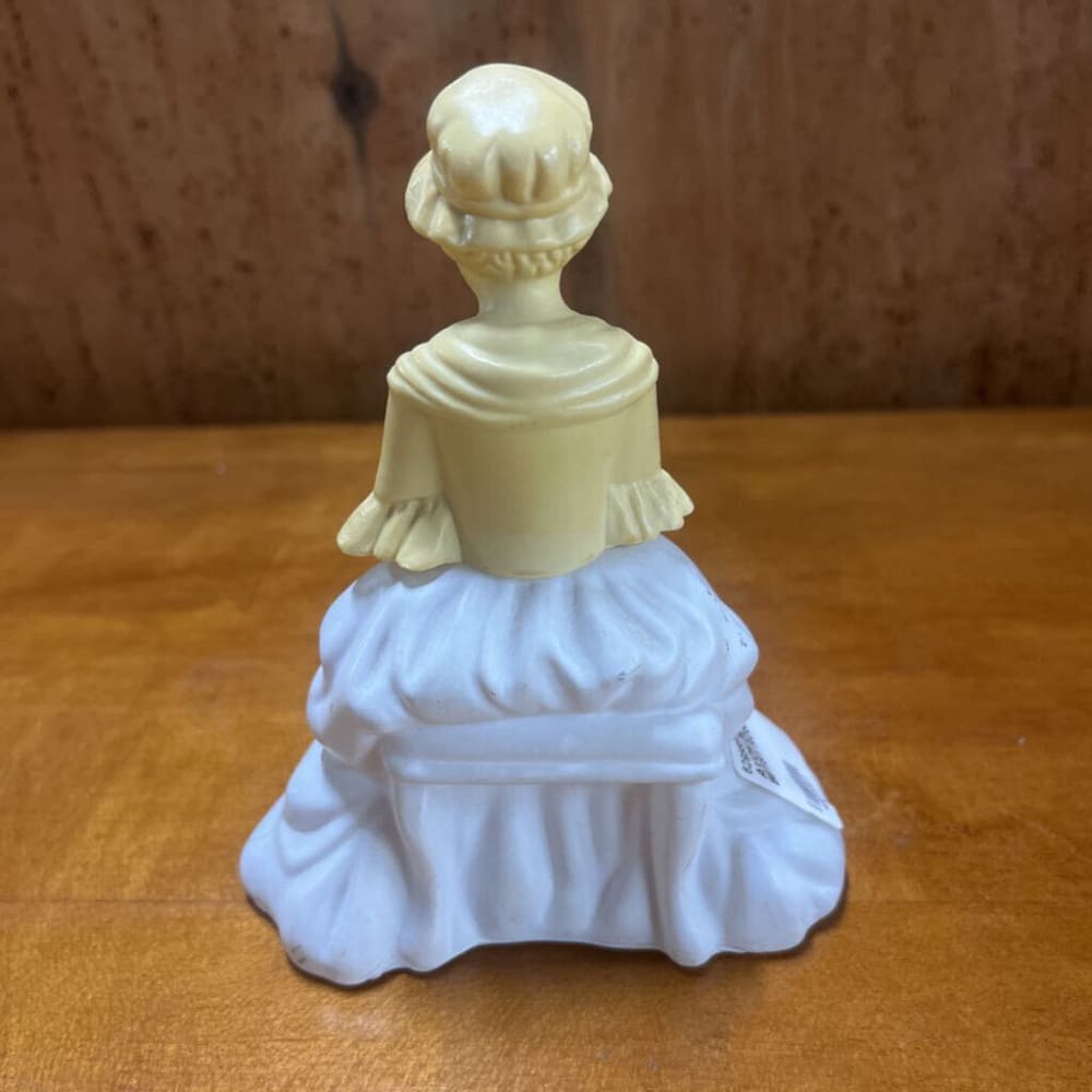 AVON DECANTER, BETSY ROSS