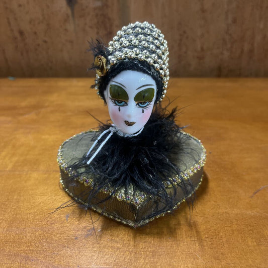 MARDI GRAS SMALL PORCELAIN FACE