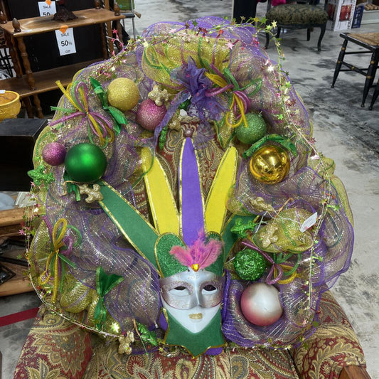 MARDI GRAS WREATH