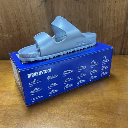 NEW BIRKENSTOCK SANDALS SILVER SZ10/41
