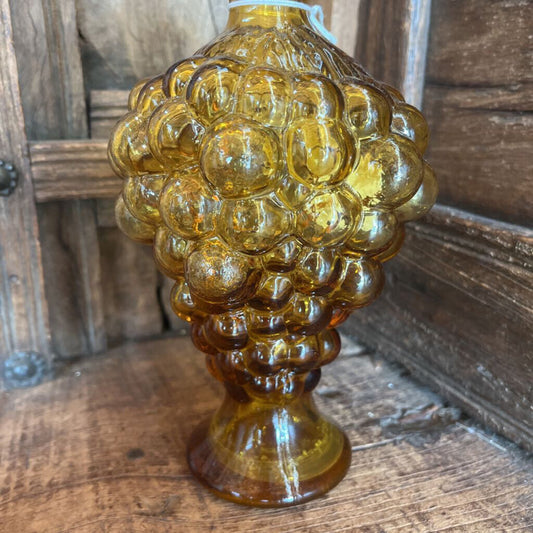 AMBER GLASS GRAPE DESIGN DECANTER CORK