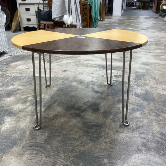 VINTAGE MODERN COFFEE TABLE - 2-TONE WOOD, FOLDING HAIRPIN LEGS