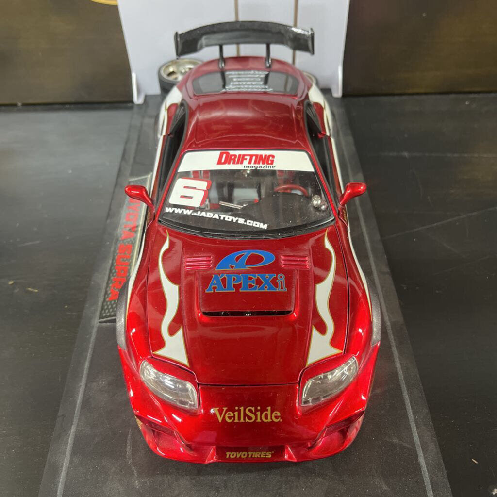 TOYOTA SUPRA DIECAST 1:18 MODEL W/ EXTRA WHEELS & STAND