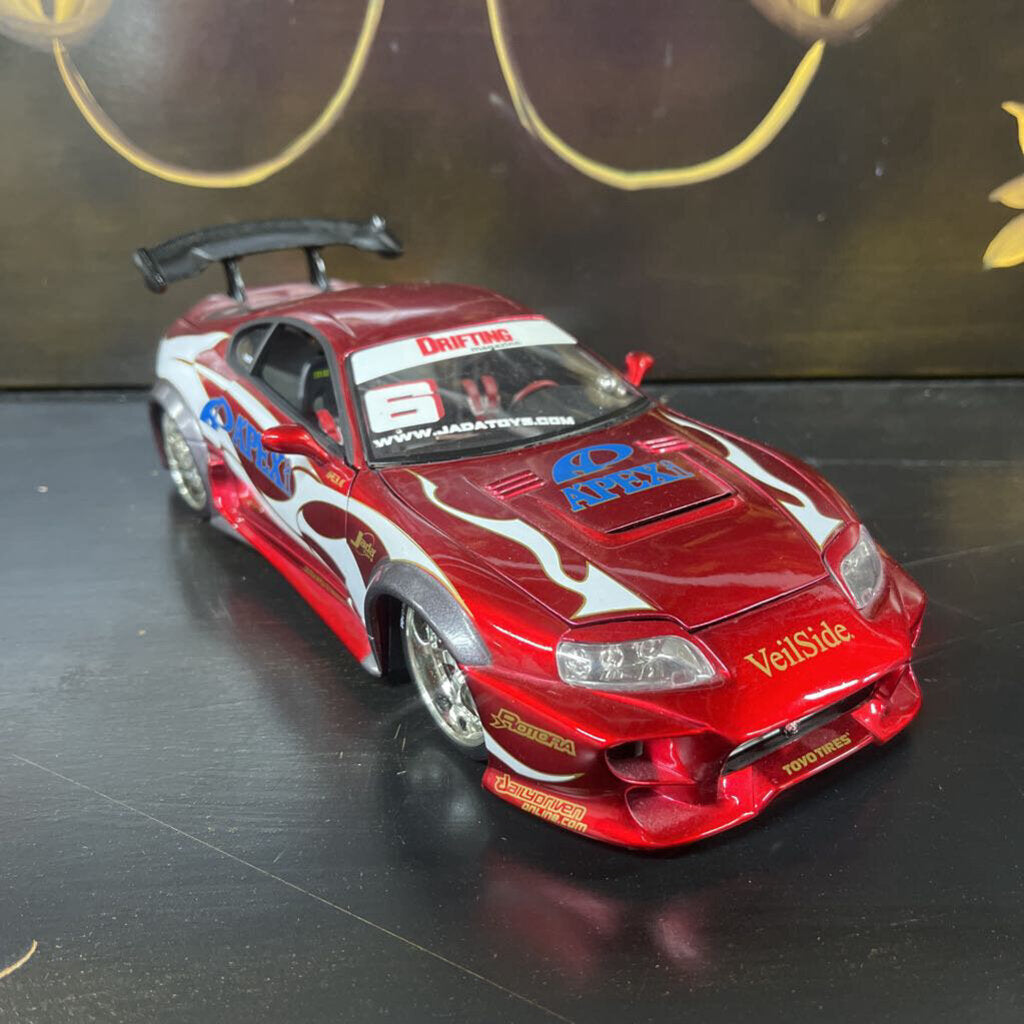 TOYOTA SUPRA DIECAST 1:18 MODEL W/ EXTRA WHEELS & STAND