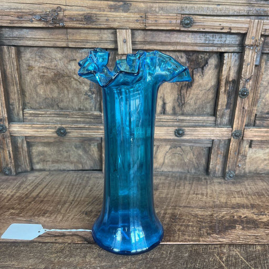 VTG BLUE RUFFLE TOP ART GLASS VASE