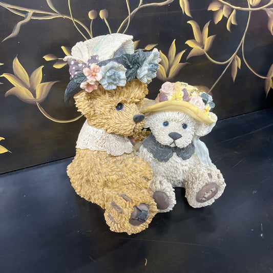 VINTAGE BEARS