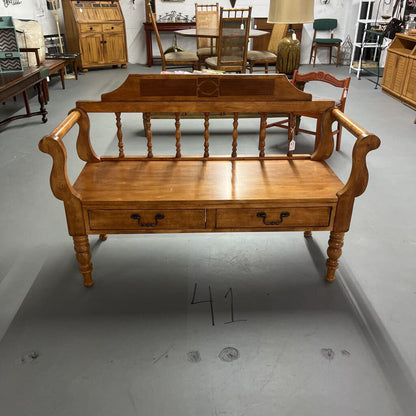 MAPLE WOOD BENCH