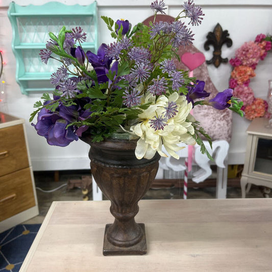 PURPLE FLORAL ARRANGEMENT