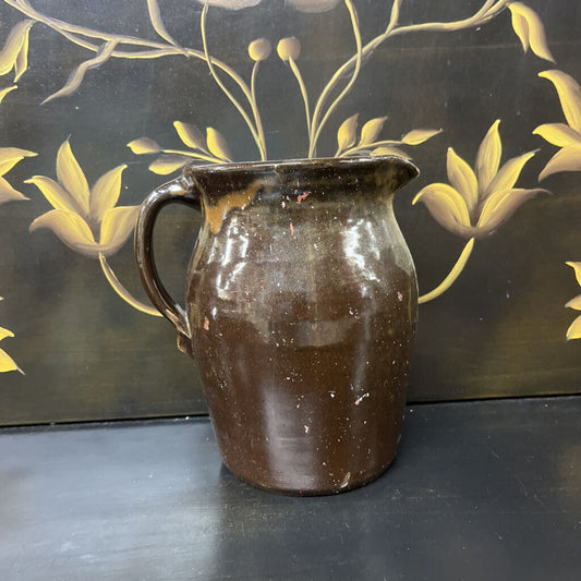 VINTAGE CROCK