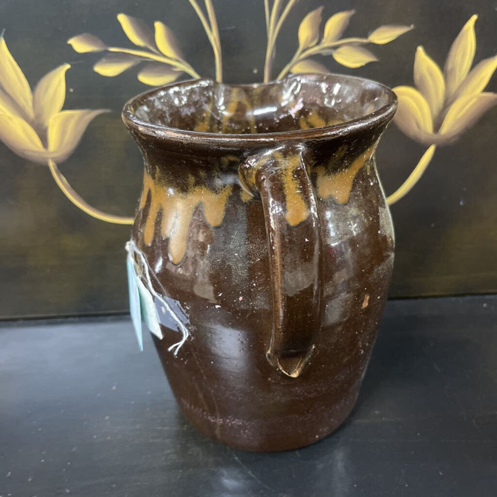 VINTAGE CROCK
