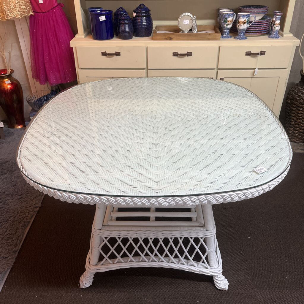 WHITE AUTHENTIC WICKER DINING TABLE W/ GLASS TOP (42")