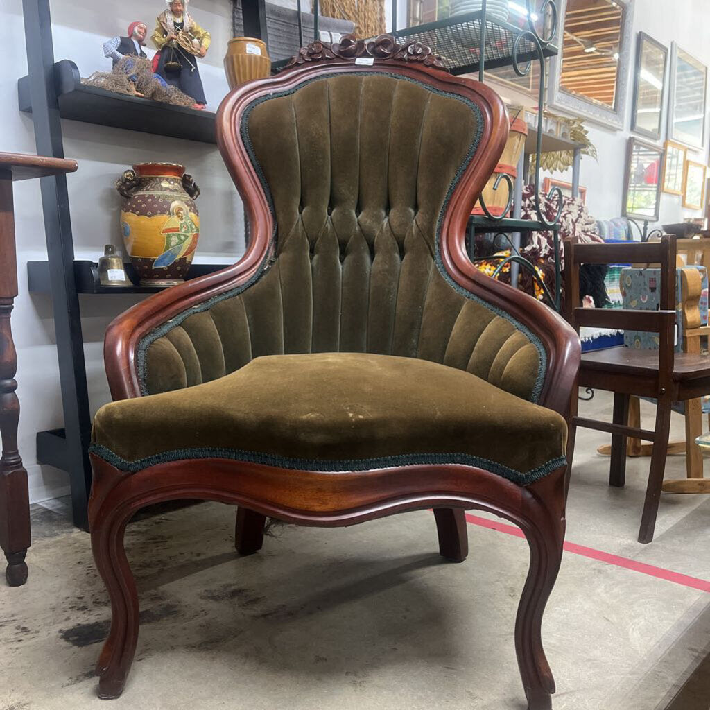 QUEEN ANNE ROSEBACK CHAIR