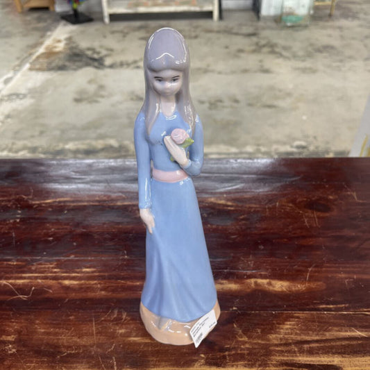 Vintage Porcelain European Girl