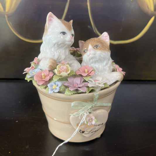 Forever Love Cats in Flower Pot Music Box