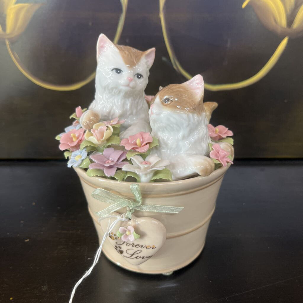 Forever Love Cats in Flower Pot Music Box