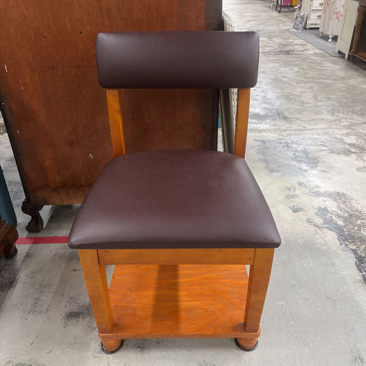 FOLK ART PADDED SHELF CHAIR