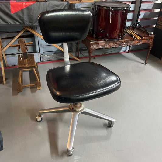 VINTAGE INDUSTRIAL OFFICE/DESK CHAIR
