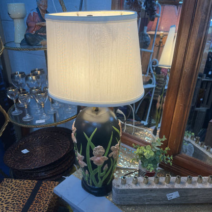 PR BLACK FLORAL LAMPS W/SHADES