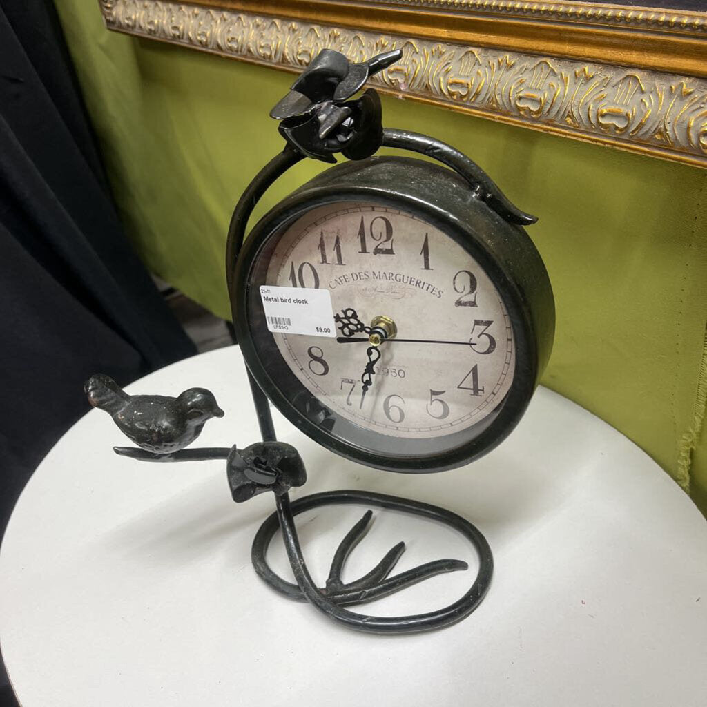 METAL BIRD CLOCK
