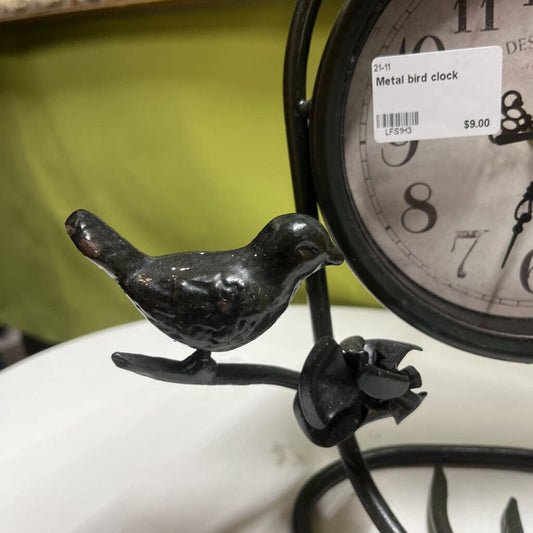 METAL BIRD CLOCK