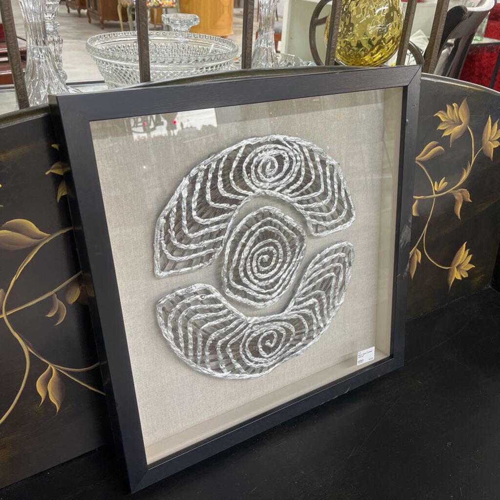 SILVER /BLACK FRAMED WALL AET