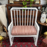 SMALL WHITE BENCH