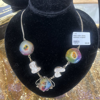 MULTI COLOR STONE NEXKLACE W/PEARL