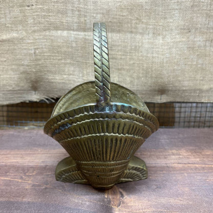 VINTAGE SOLID BRASS SEASHELL HANDLE BRIDE'S BASKET