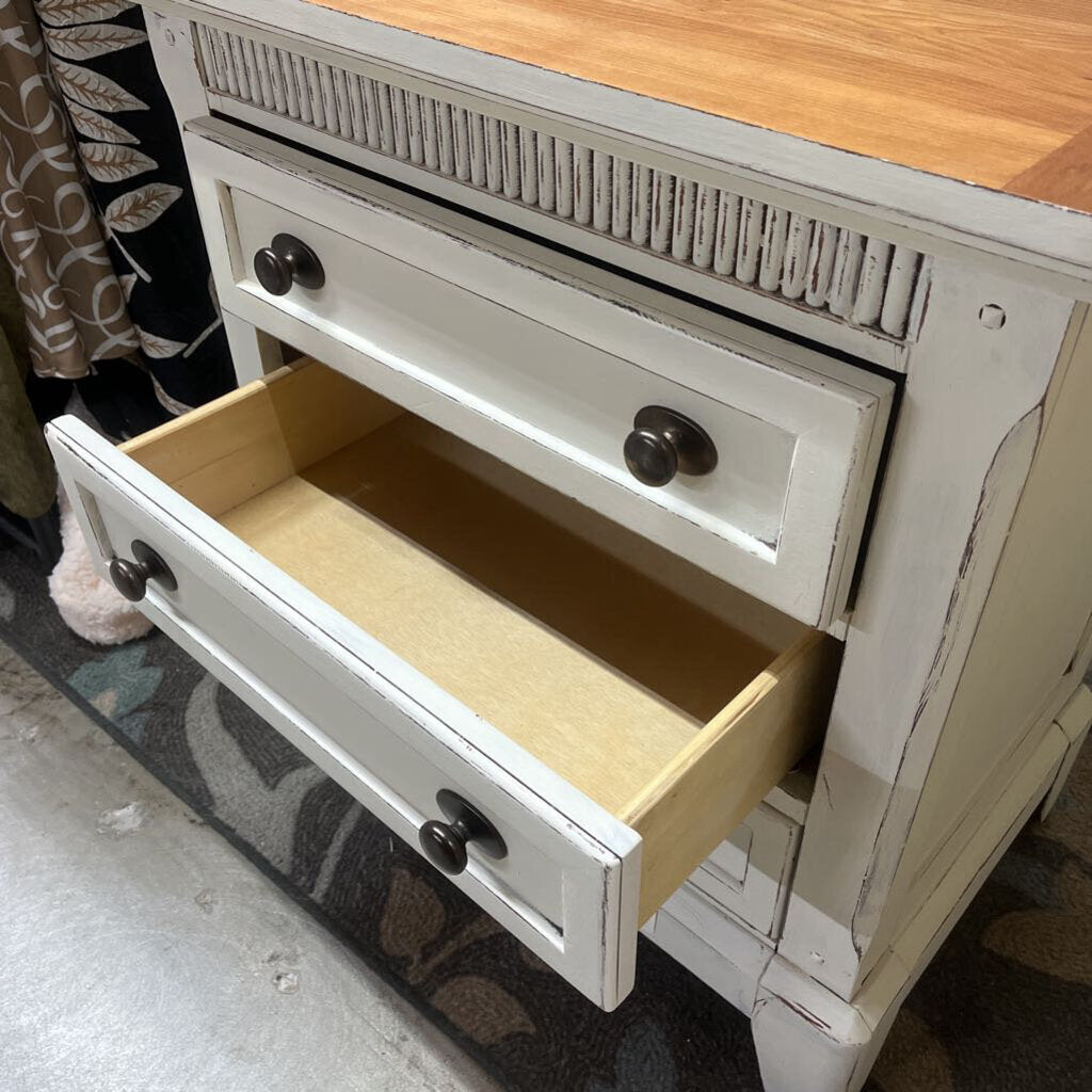 WHITE MULTIPURPOSE 3 DRAWER NIGHTSTAND