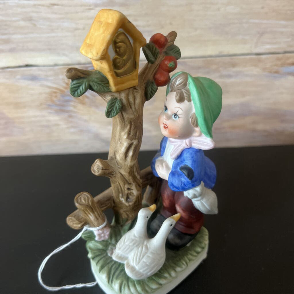 ROYAL CROWN BOY W/GEESE FIGURINE