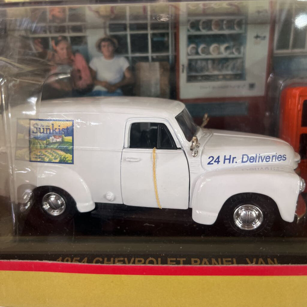 NIB PULL BACK DIE CAST CAR