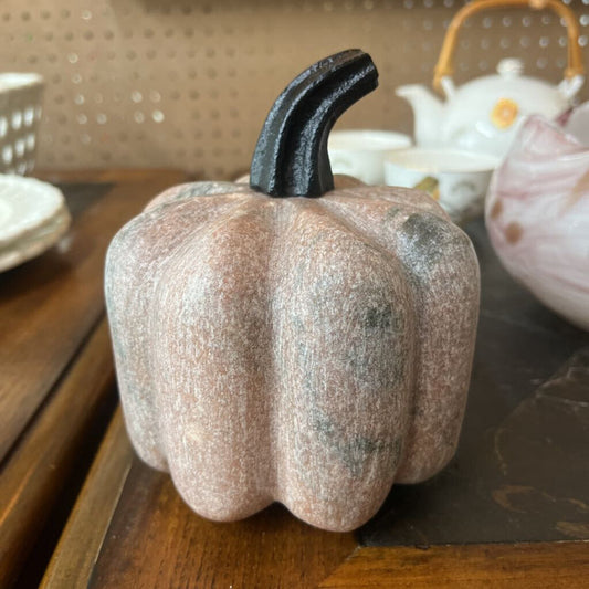 HEAVY STONE PUMPKIN