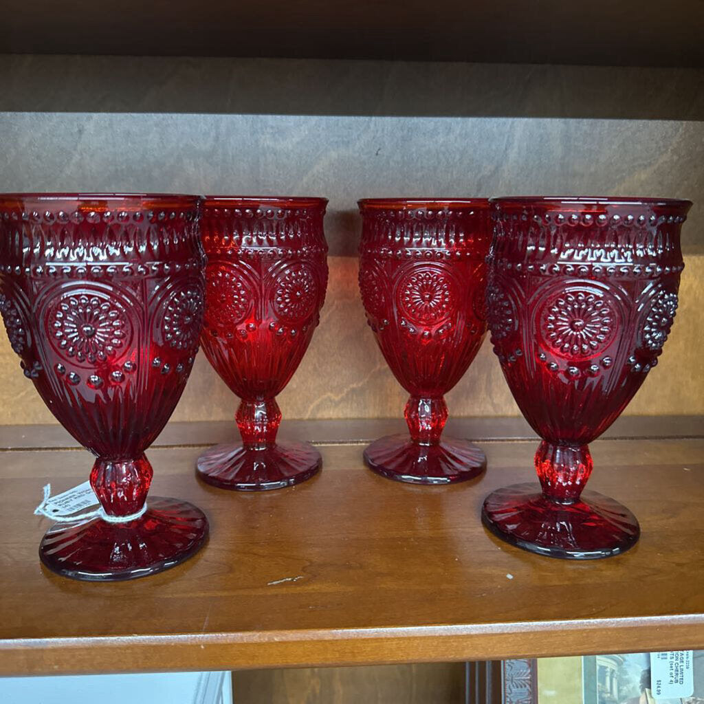 PIONEER WOMAN RUBY RED GOBLETS (4)