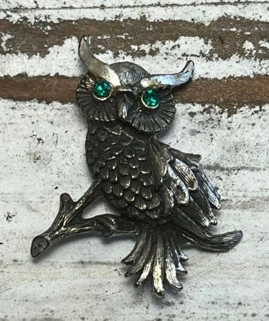 Vtg Silvertone Owl Brooch Green Eyes