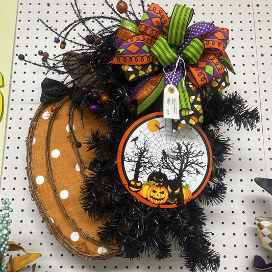 HALLOWEEN PUMPKIN WREATH