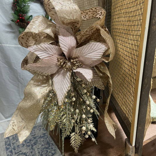 PINK CHRISTMAS LANTERN