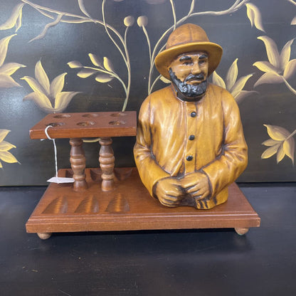 SALTY OLD SAILOR FISHERMAN PIPE HOLDER