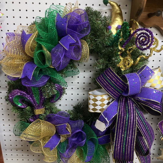 MARDI GRAS WREATH