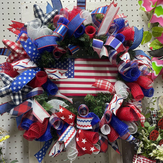 AMERICAN FLAG WREATH