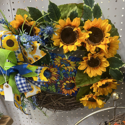 BLUE SUNFLOWER WREATH