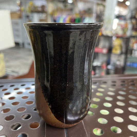 POTTERY VASE