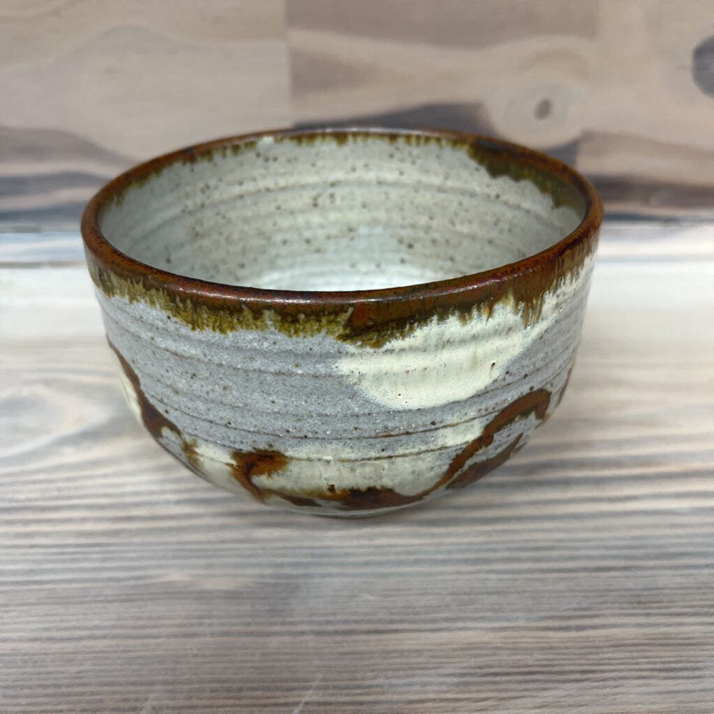 Pottery Bowl w/Abstract Design