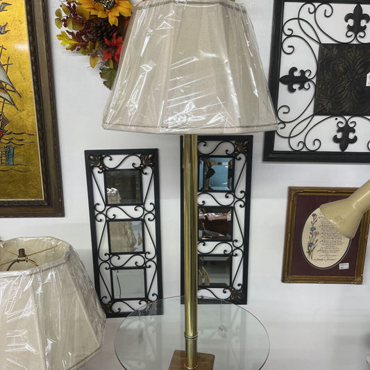 OAK GLASS FLOOR LAMP TABLE
