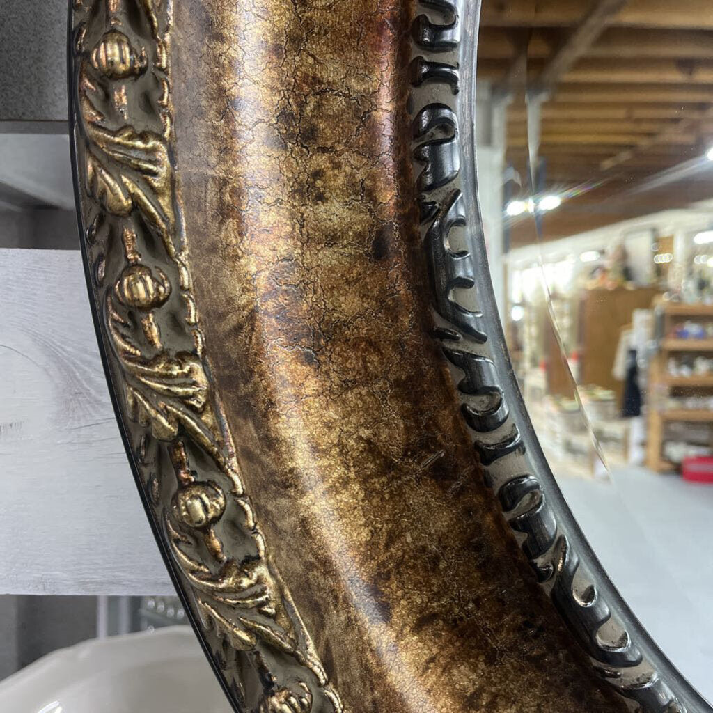 LARGE ROUND ORNATE MIRROR