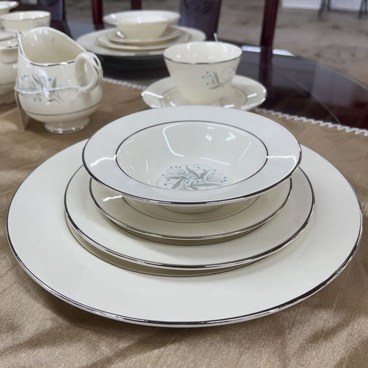 53 pc Set Homer Laughlin China Set