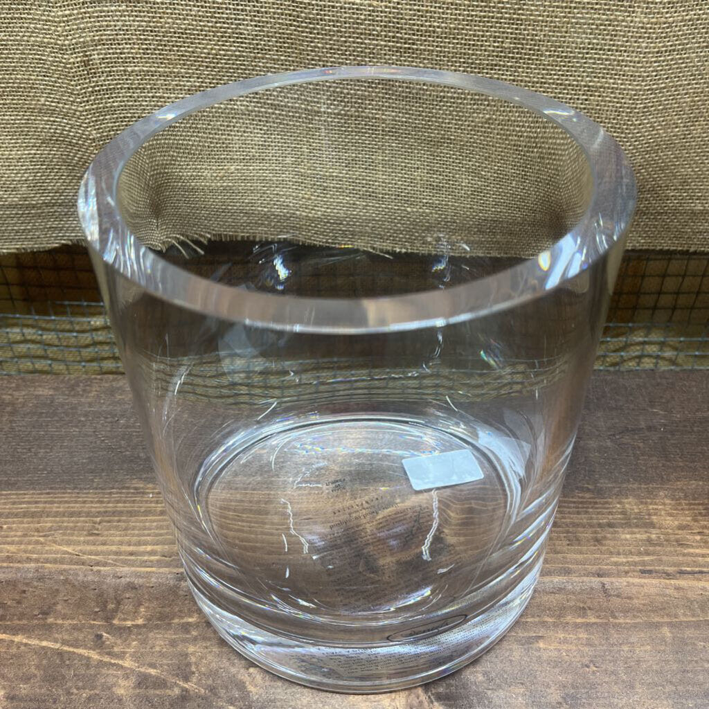 FLOATING CANDLE VASE