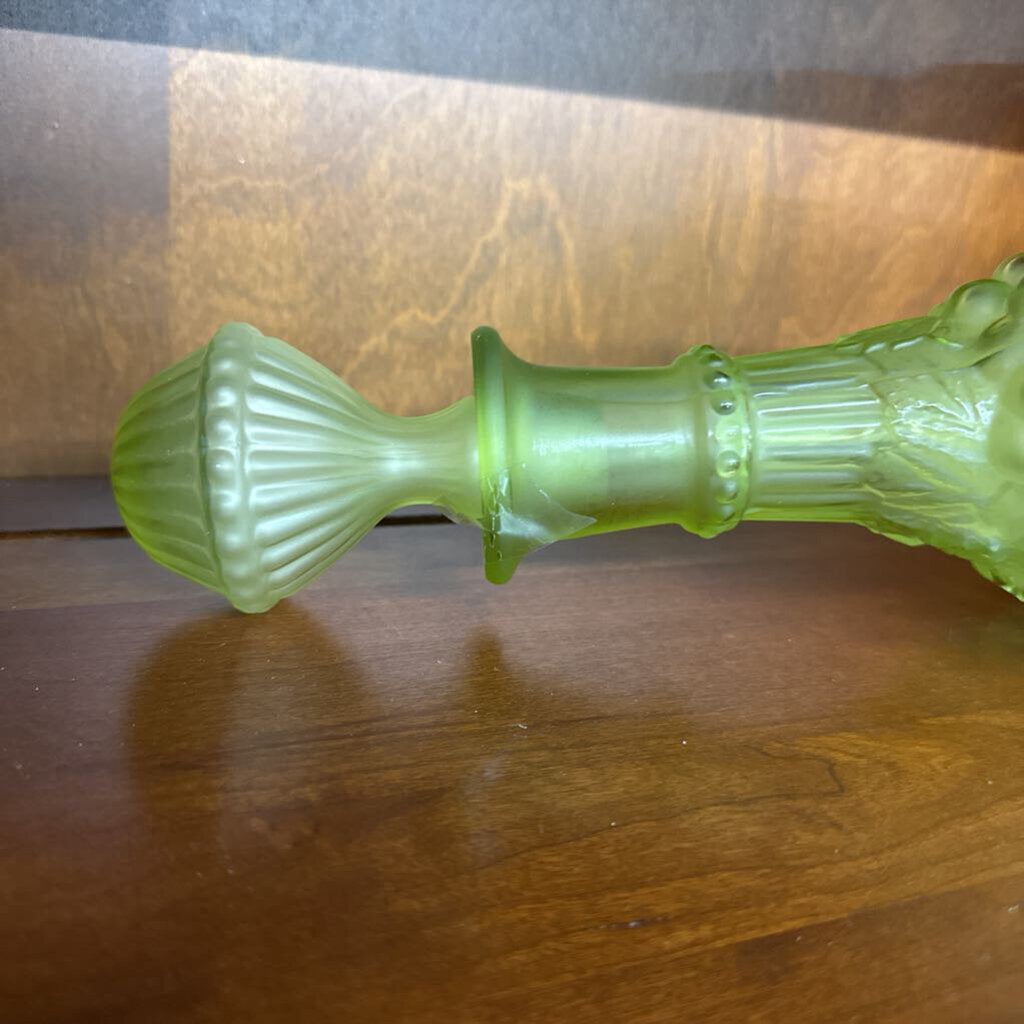 VINTAGE IMPERIAL GRAPE 10PC DECANTER SET (GREEN)